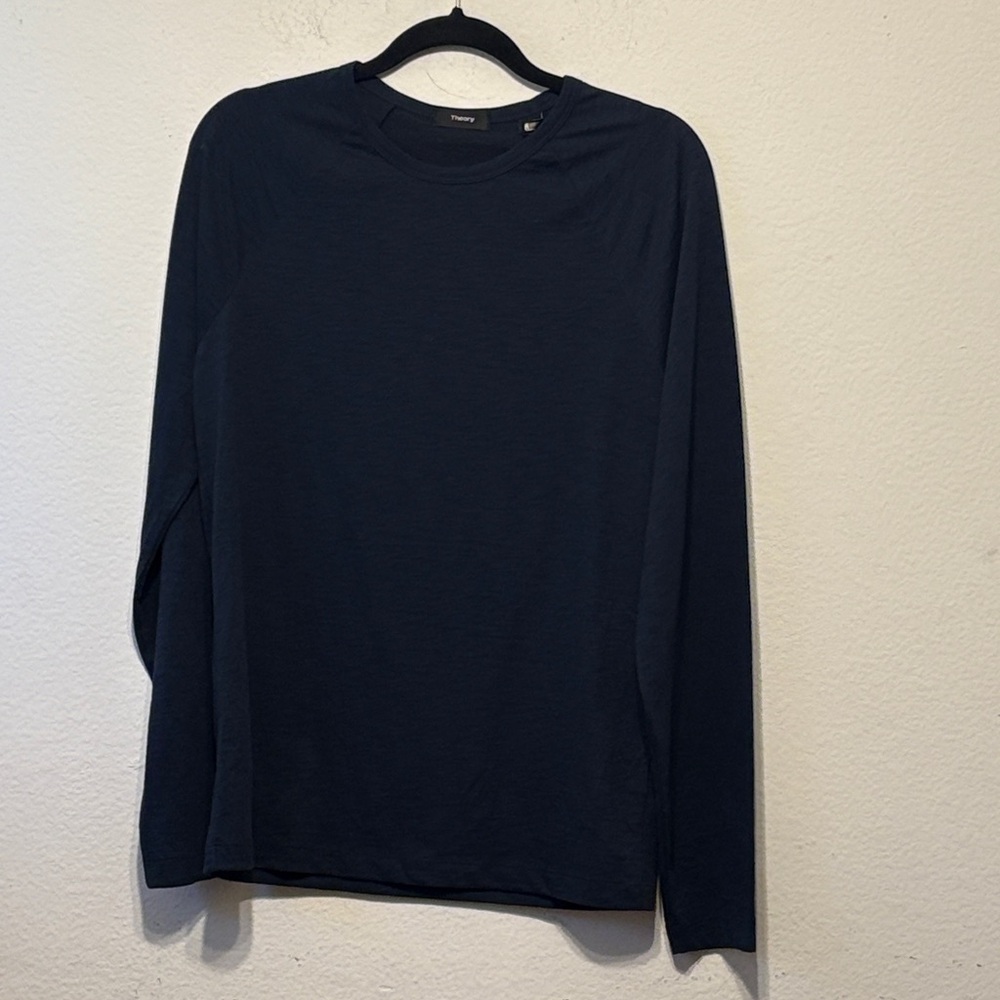 Theory Men's Dark Blue Long Sleeve Tee